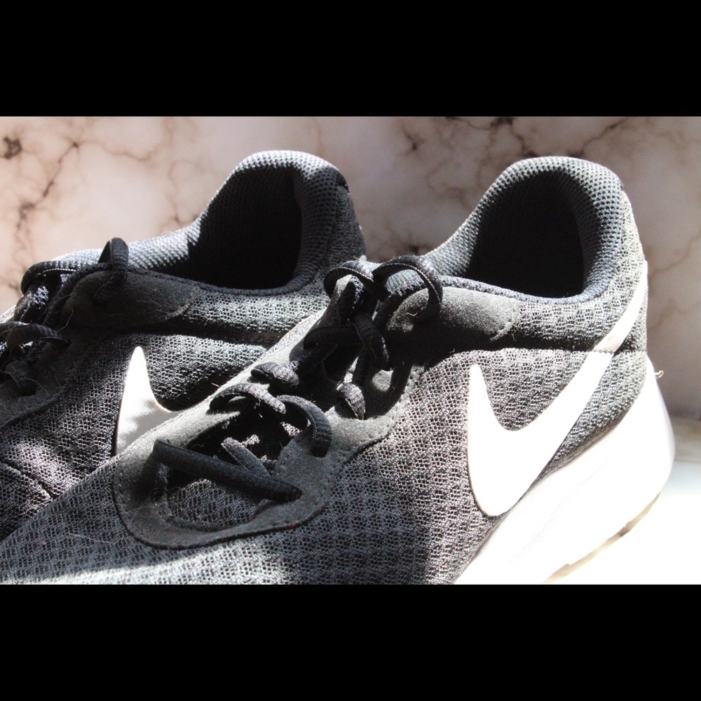 Women’s Nike volleyball shoes size 11